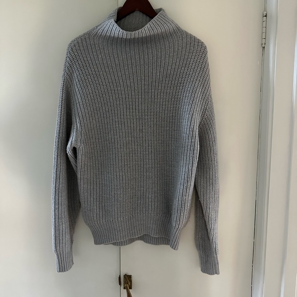 Wilfred Montpellier Aritzia sweater - Picture 6 of 6